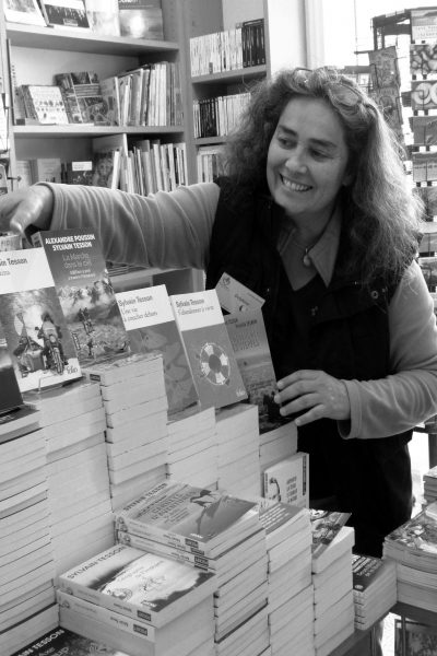 Delphine - Assistante Librairie et administrative